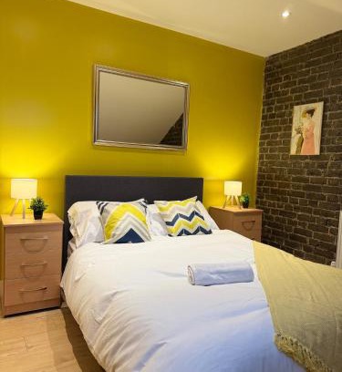 Haselbury Apartment | 2 bedroom City stay Luxe London