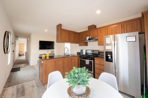 San Luis Obispo House | 2 Bedroom Coastal Home in SLO