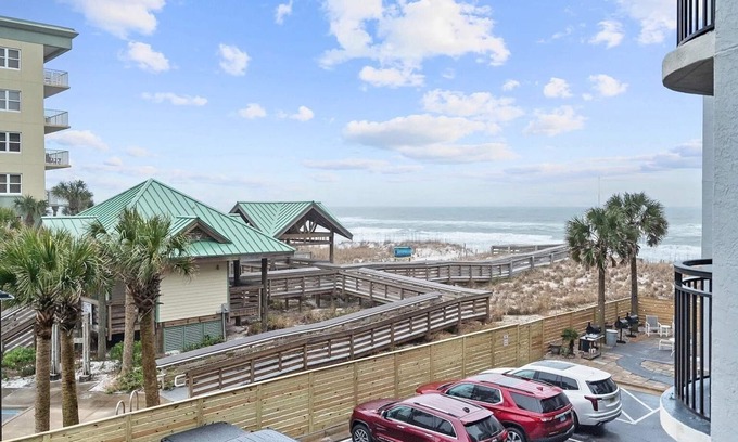 Fort Walton Beach Condo | 2 Bedroom Condo on the Beach at Okaloosa Island