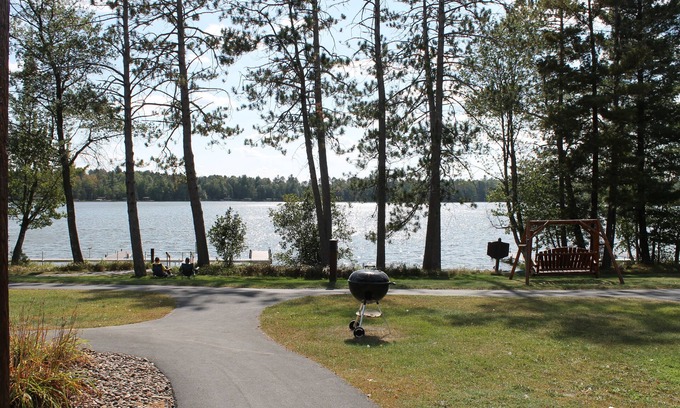 Eagle River Condo | 2 Bedroom Condo on Duck Lake in Eagle River
