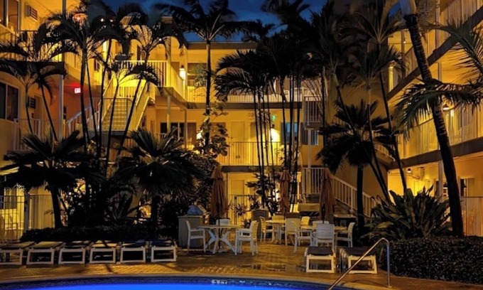 Barrier Island Condo | 2-bedroom condo in fabulous Fort Lauderdale with WiFi, fitness room & Concierge