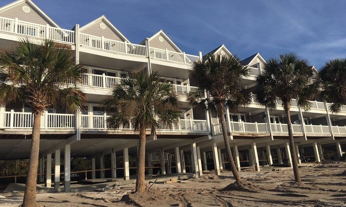 Carrabelle Condo | 2-bedroom condo with Ocean views!