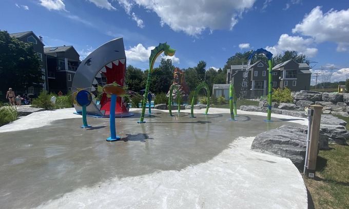 Beaupre Condo | 2 bedroom condo with water park, spa and gym!