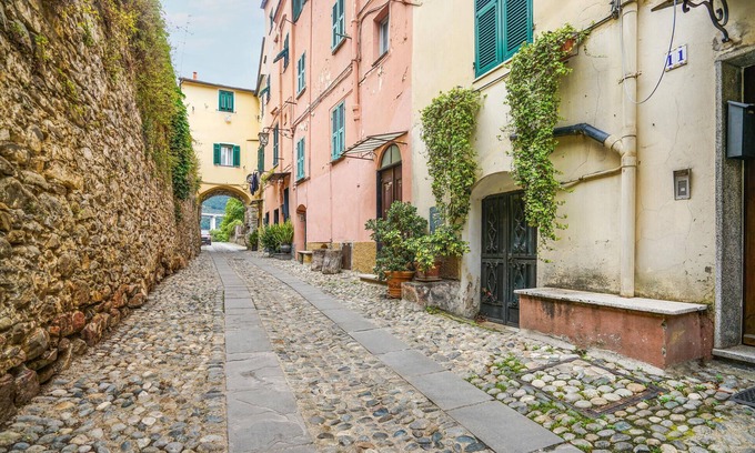 Taggia Apartment | 2 bedroom cozy apartment in Taggia