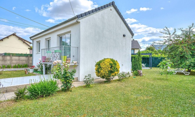 Plateau — Pyramide House | 2 bedroom cozy home in Athis Mons