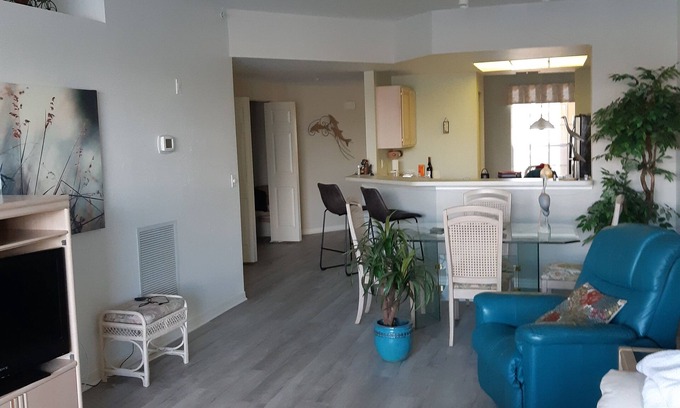 Bonita Springs Condo | 2 bedroom + den, 2 bath first floor condo in Spanish Wells golf community.