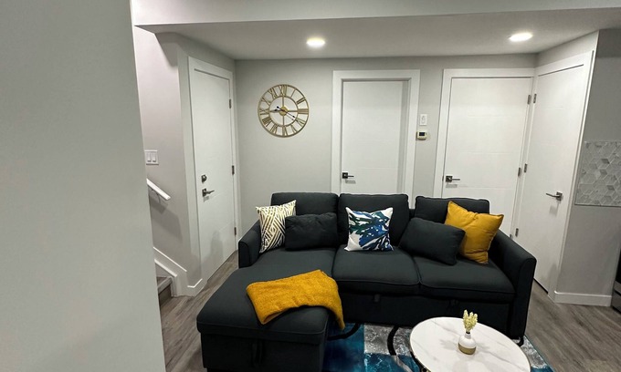 West Edmonton House | 2 Bedroom luxury basement suite near West Edmonton mall
