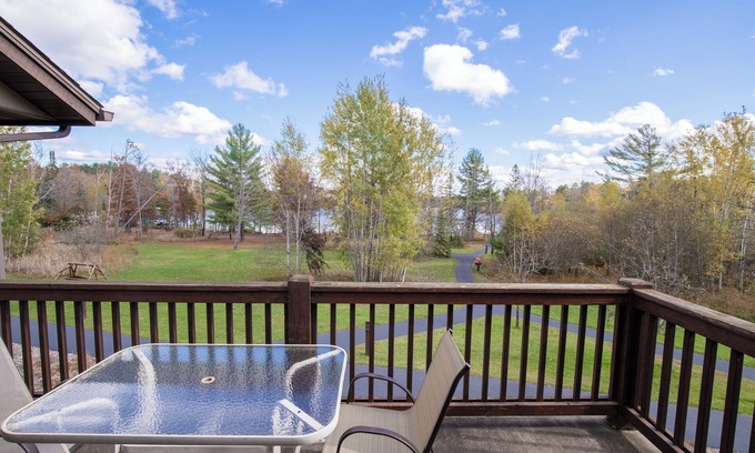 Eagle River Condo | 2 bedroom Lynx Lake condo in Eagle River WI