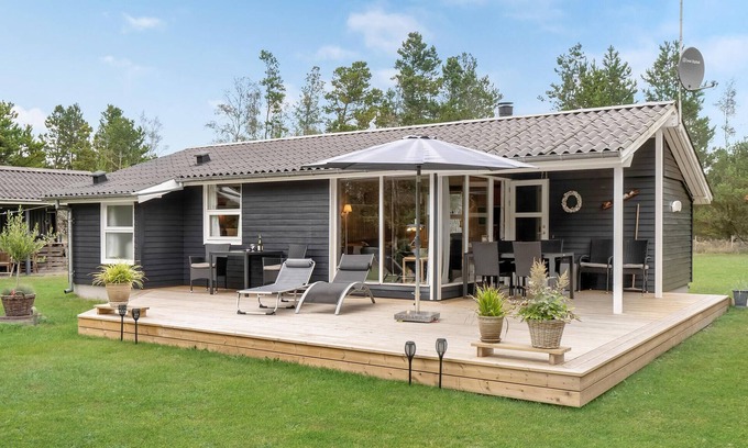 Strandby House | 2 bedroom nice home in Strandby