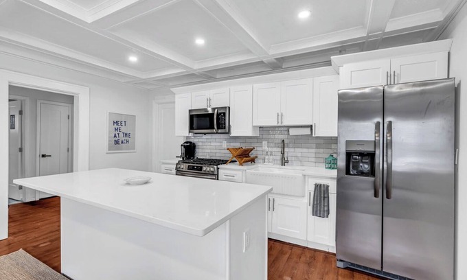 Ocean Grove Apartment | 2 Bedroom Ocean Grove Beach Apartment