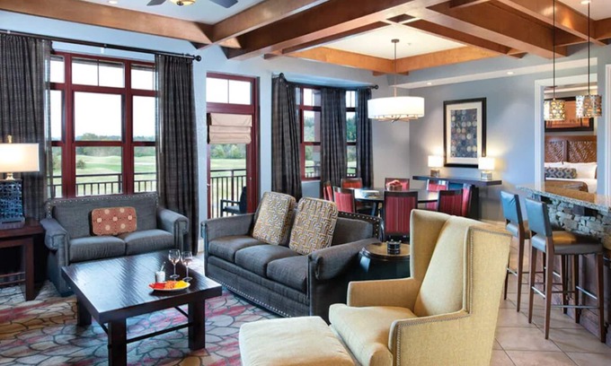 Sevierville Condo | 2 Bedroom Presidential Condo, Golf View, Waterpark Passes, Great Smokies Lodge!