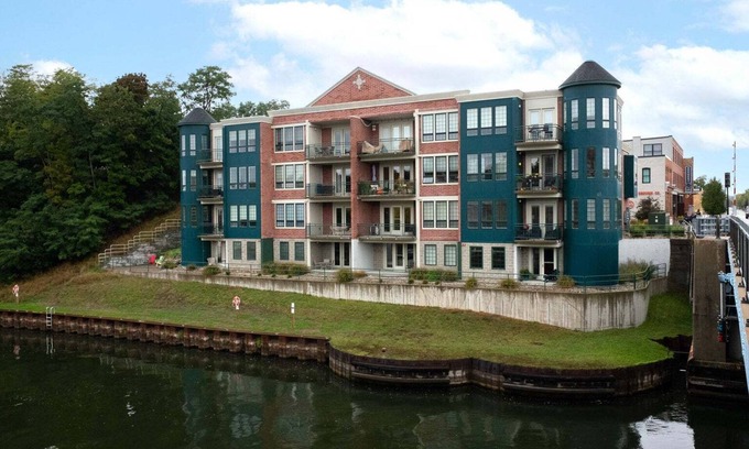 Manistee Condo | 2 Bedroom River Front Condo
