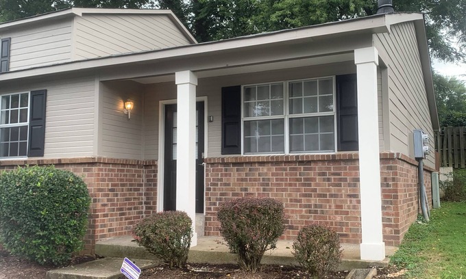 Nashville House | 2-bedroom townhome close to enjoyable, lively Nashville!
