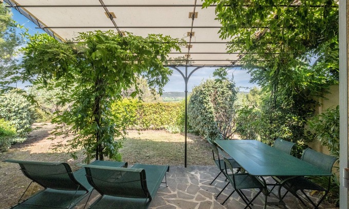 La Motte House | 2-BEDROOM TOWNHOUSE WITH NICE VIEW (N°552)