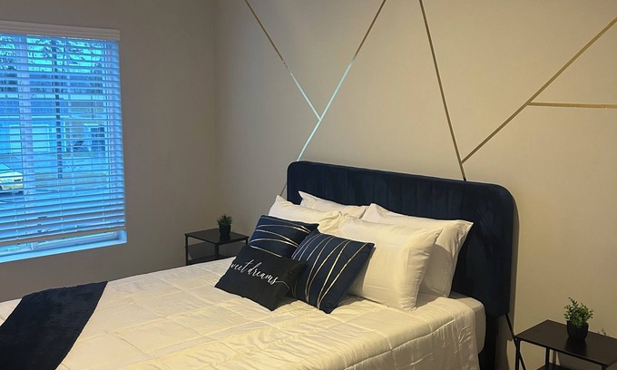 Port Wentworth Apartment | 2-bedroom Tranquil Retreat minutes from everything — with a pool!