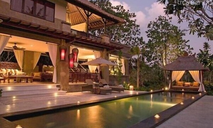 Batu Bolong Villa | 2 Bedroom villa in Canggu Beachfront property.