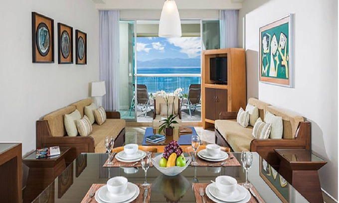 Bucerias Hotel | 2 Bedroom w/kitchenette on the beach in Nuevo Vallarta