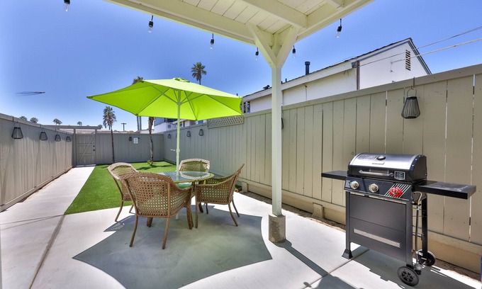 Ocean Beach House | 2 BEDROOM WITH LARGE YARD - LITERALLY STEPS TO THE SAND