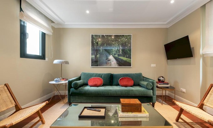 Almagro Apartment | 2 bedrooms 2 bathrooms- Penthouse- Almagro- MintyStay