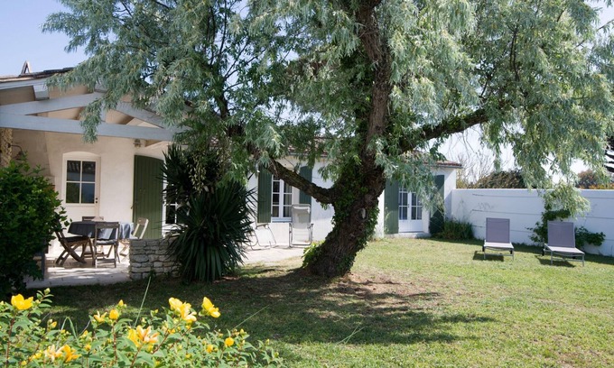 Sainte-Marie-de-Re Apartment | 2 Bedrooms Apartment In Sainte-Marie-De-Ré