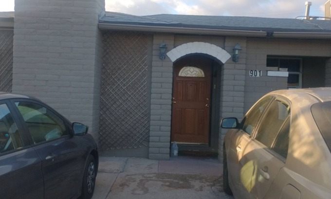 Tucson House | 2 bedrooms. Close to airport and Mall , Park. Bus stop