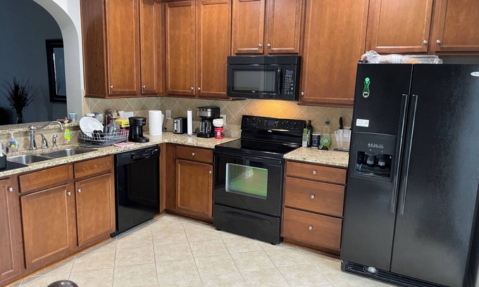 Belmont House | 2 beds 3 baths townhouse, great location!