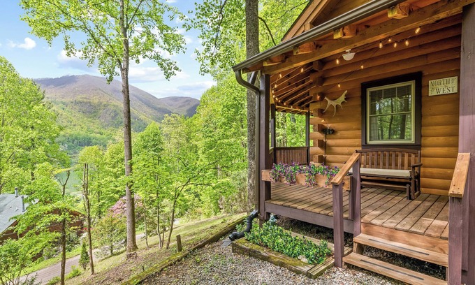 Maggie Valley Cabin | 2 BR 2 BA Cabin, Private, Close to Town, Covered Porch, Views, Gravel Access