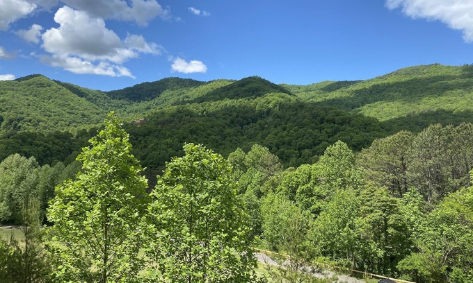 Whittier Condo | 2 BR/2 BA Condo/Stunning Mountain & Golf Views, Harrahs Casino, Train, Pool