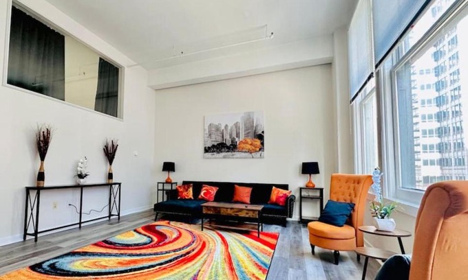Mile Square Apartment | 2 BR Contemporary Modern Loft