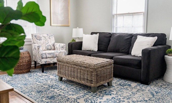 Lynchburg House | 2 BR, Pet friendly with fire pit