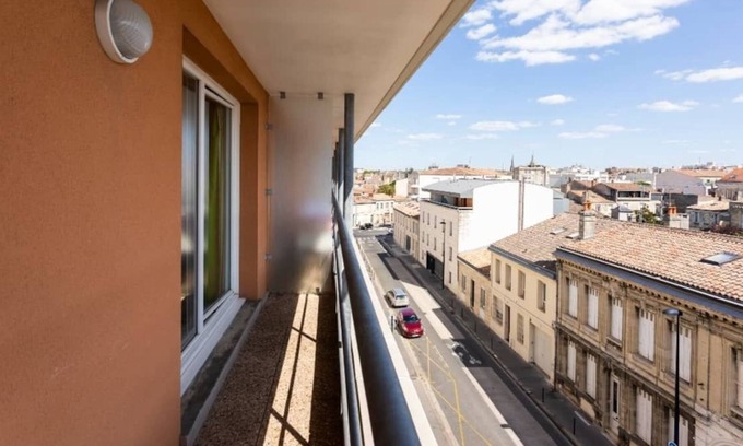 Saint-Bruno - Saint-Victor Apartment | 2 cozy rooms - city center, swimming pool, balcony, view