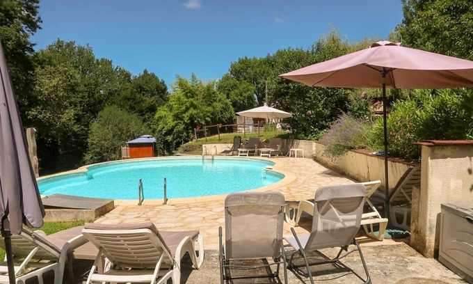 Sauveterre-la-Lemance Other | 2 gites next to each other, on the Dordogne/Lot-et-Garonne border for 10 pers.