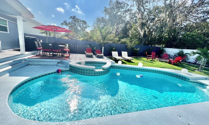 Clearwater House | 2 homes next to each other.Heated Pool, Spa & Backyard Games!