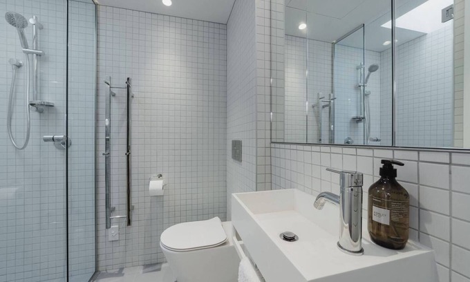 Te Aro Apartment | 2-in-1: 2BR Apt + Self-Contained Studio