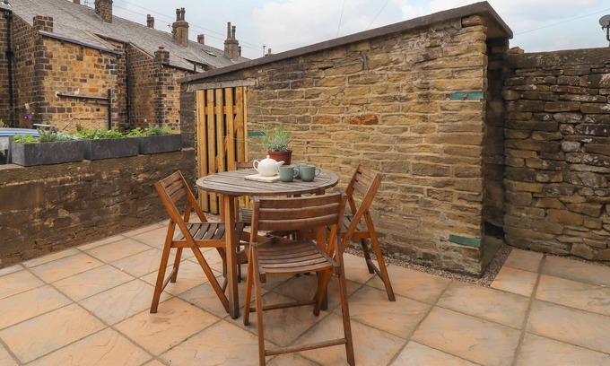 Oakworth Cottage | 2 James Street