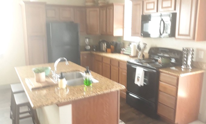 San Moritz Apartment | 2 King Beds, 2 Baths, #4KTV #Hot tub