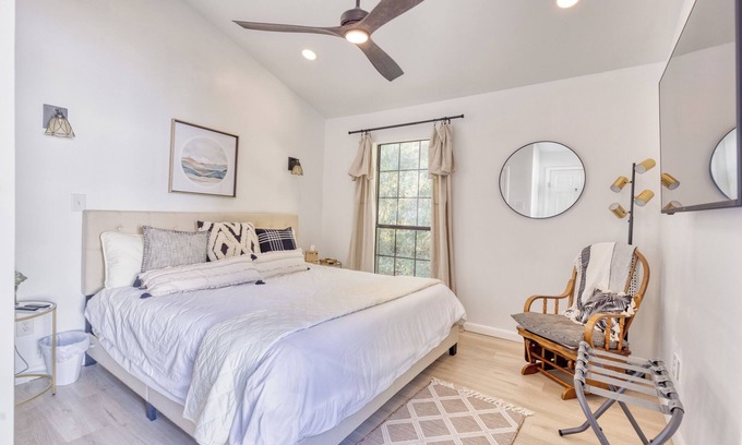 Waveland Cottage | 2 Kings Beach and Bay-3 blocks