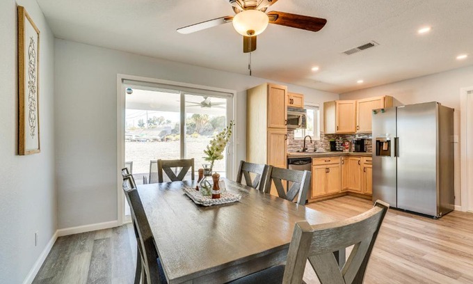 Lake Havasu City House | 2 Mi to Lake Havasu Home with Patio!