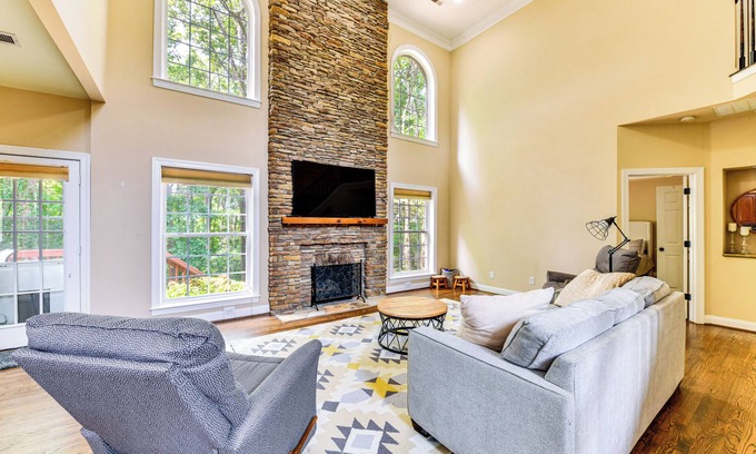 Huntersville House | 2 Mi to Lake Norman: Home w/Deck in Huntersville!