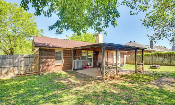 Norman House | 2 Mi to OU: Family-Friendly Retreat w/Patio!