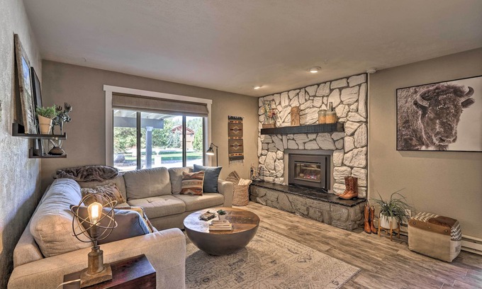 Grand Lake Condo | 2 Mi to Rocky Mtn Nat'l Park: Grand Lake Condo