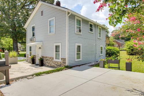 Columbia Apartment | 2 Mi to USC Campus Peaceful Apartment with Yard