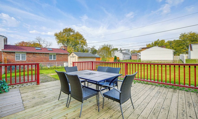 Cheektowaga House | 2 Mi to Walden Galleria: Home w/Furnished Deck!