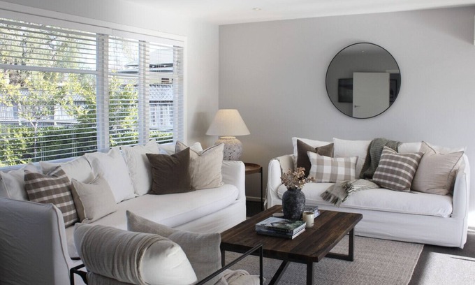 Havelock North House | 2-min walk to Havelock North Village