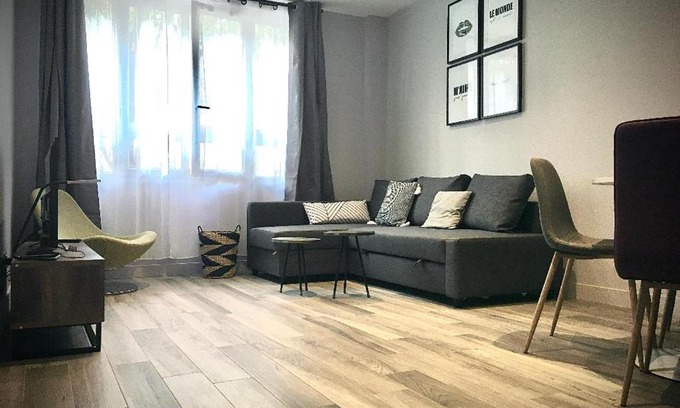Montrouge Apartment | 2 pieces proche metro, Montrouge
