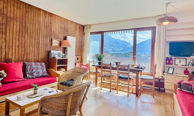 Tignes le Lac Apartment | 2-room apartment for 6 in Tignes near slopes and shops