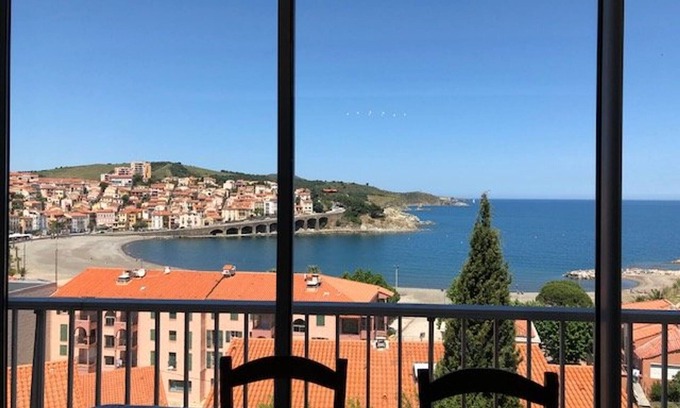 Banyuls-sur-Mer Apartment | 2-room apartment with cabin, air conditioning and private parking 200m from the beach
