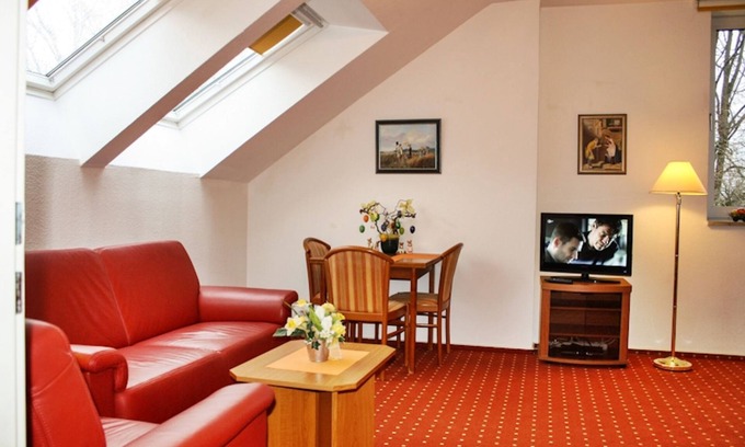 Ponitz am See Apartment | 2-room apartment no. 6, 35m², DG, West - Waldhaus Gronenberg