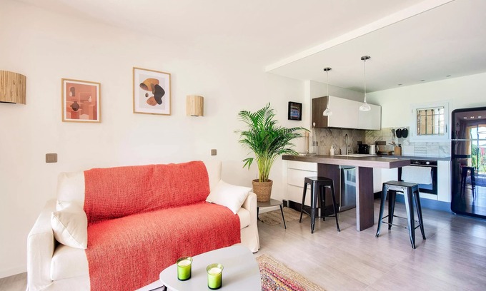 Pont Royal Apartment | 2-room apartment with garden for 4 people - Prestige - super Home