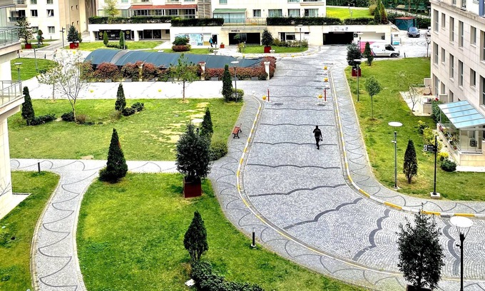 Esenyurt Apartment | 2 Room Apartment with Balcony next to Akbatı SM